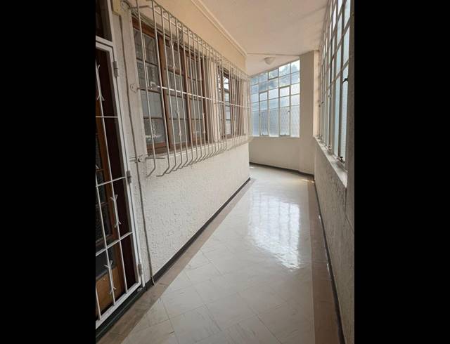 2 BEDROOM PROPERTY TO RENT IN HOUGHTON